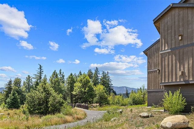 10 Wildflower Loop, Cle Elum, WA 98922