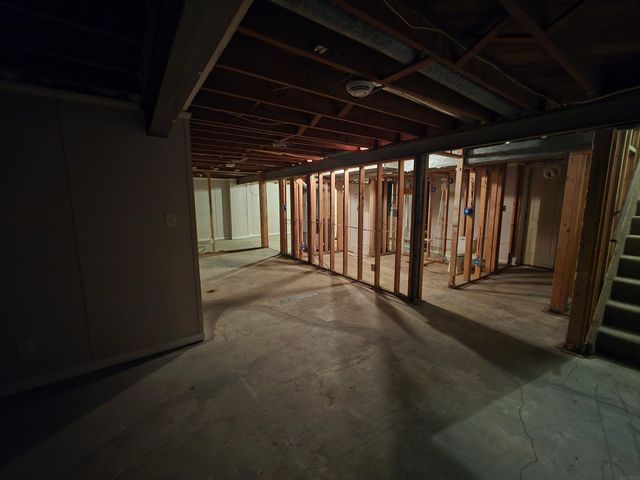 1661 Newell, Waterloo, IA 50703