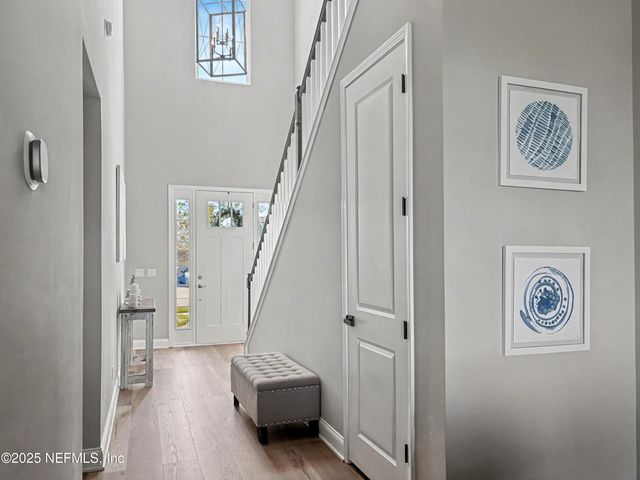 627 RUM RUNNER Way, St. Johns, FL 32259