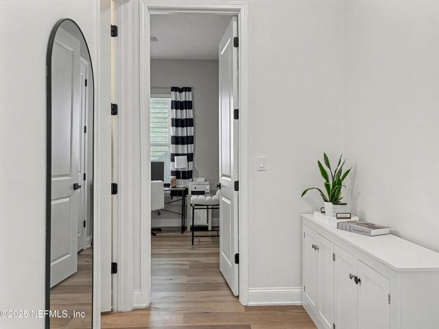 627 RUM RUNNER Way, St. Johns, FL 32259