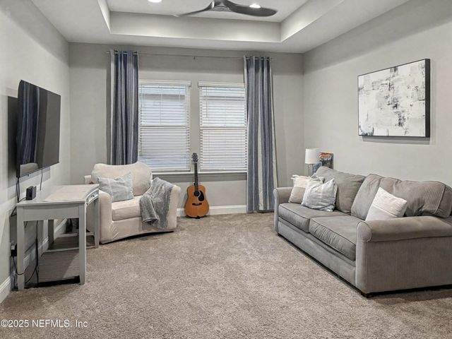 627 RUM RUNNER Way, St. Johns, FL 32259