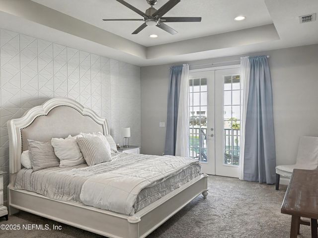 627 RUM RUNNER Way, St. Johns, FL 32259