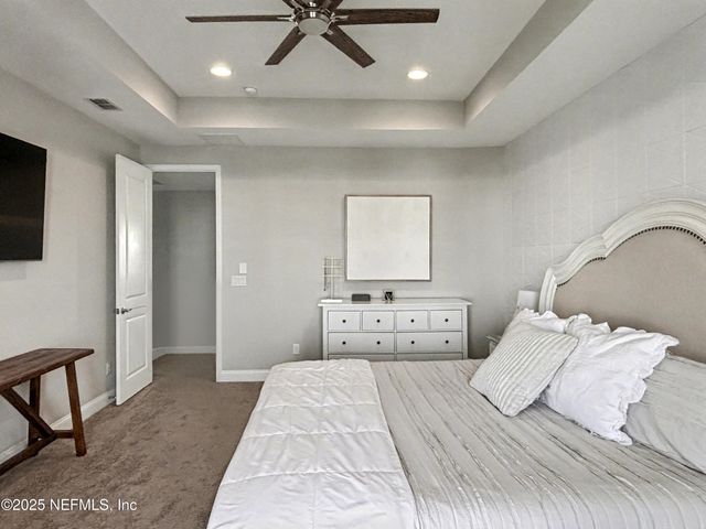 627 RUM RUNNER Way, St. Johns, FL 32259