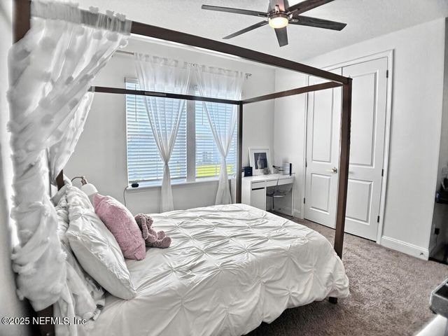 627 RUM RUNNER Way, St. Johns, FL 32259