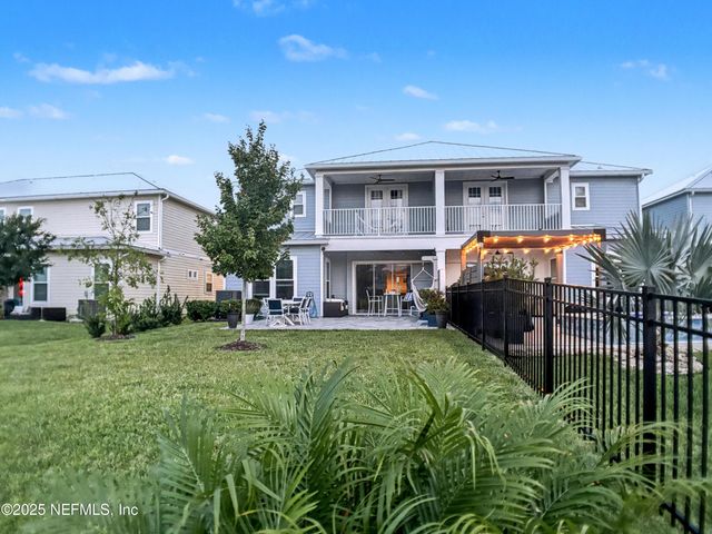 627 RUM RUNNER Way, St. Johns, FL 32259