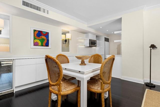 250 Bradley Place 309, Palm Beach, FL 33480