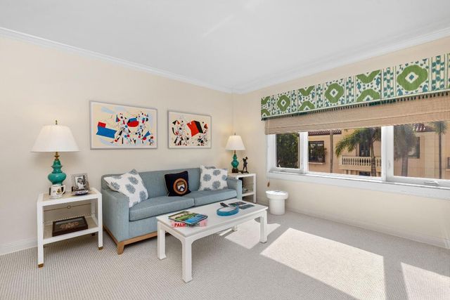 250 Bradley Place 309, Palm Beach, FL 33480