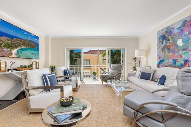 250 Bradley Place 309, Palm Beach, FL 33480
