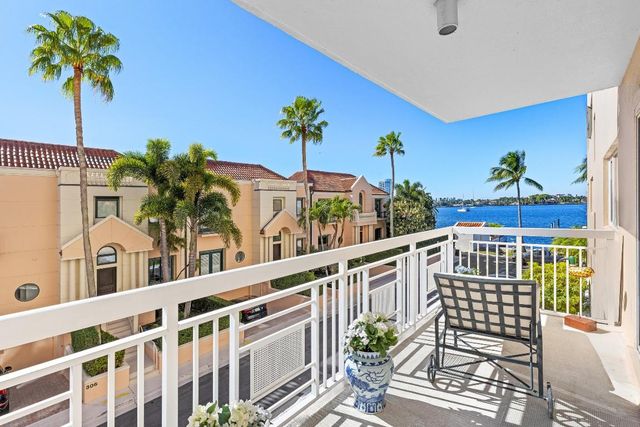 250 Bradley Place 309, Palm Beach, FL 33480