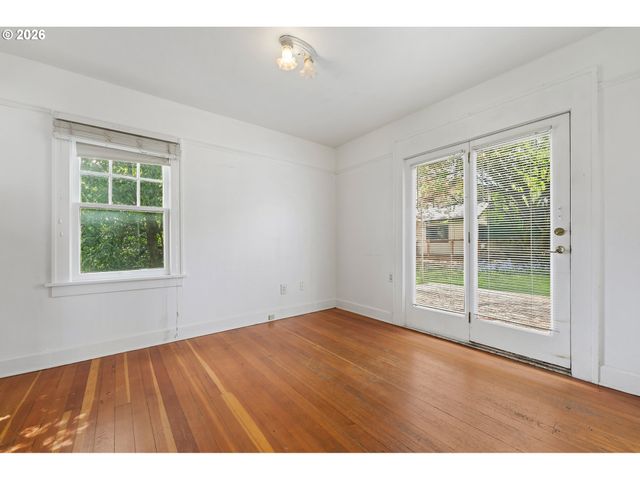 6521 Se 16TH Ave, Portland, OR 97202