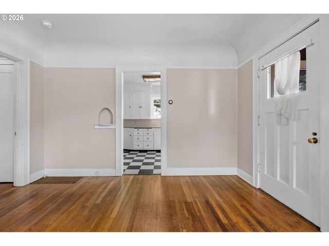 6521 Se 16TH Ave, Portland, OR 97202