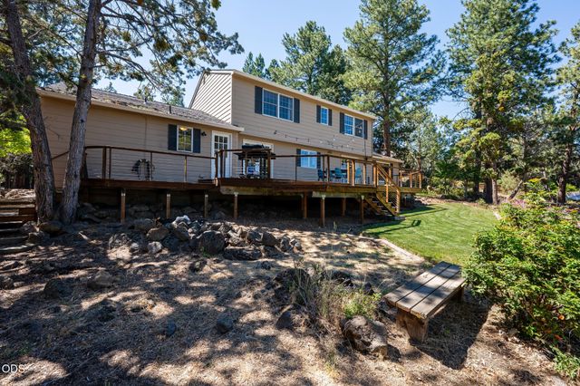 2258 NW 6th Street, Bend, OR 97703
