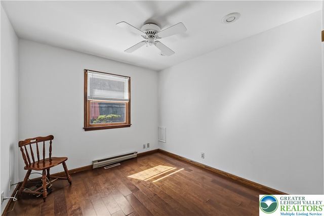 4475 Beechwood Lane, Lower Macungie Twp, PA 18103