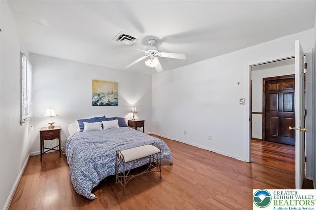 4475 Beechwood Lane, Lower Macungie Twp, PA 18103