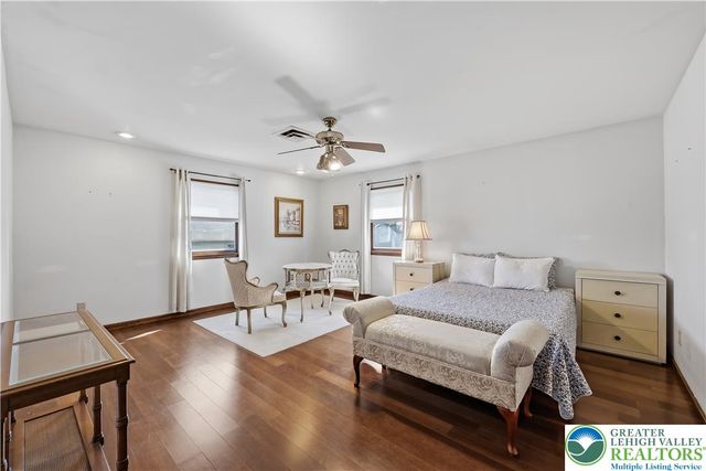 4475 Beechwood Lane, Lower Macungie Twp, PA 18103