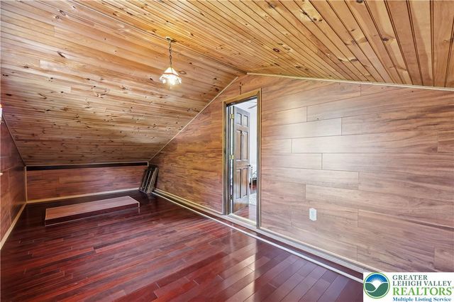 4475 Beechwood Lane, Lower Macungie Twp, PA 18103