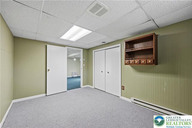 4475 Beechwood Lane, Lower Macungie Twp, PA 18103