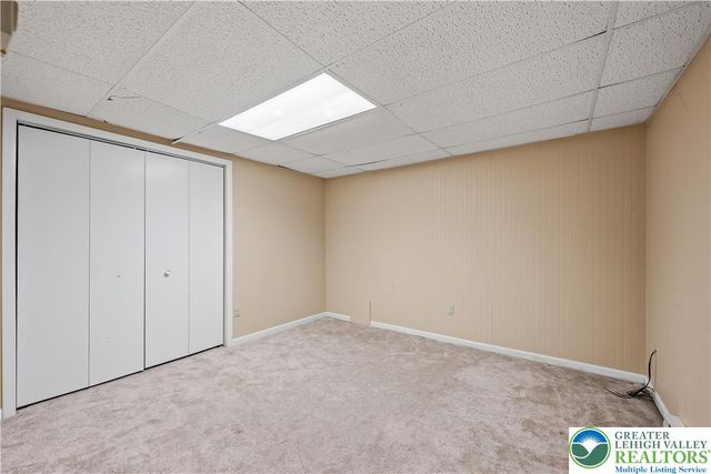 4475 Beechwood Lane, Lower Macungie Twp, PA 18103