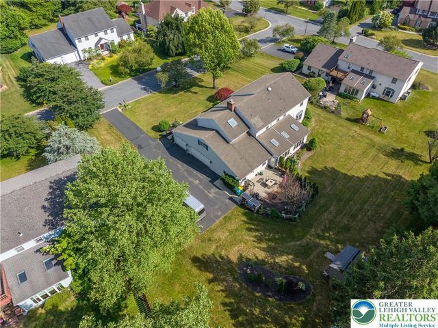 4475 Beechwood Lane, Lower Macungie Twp, PA 18103