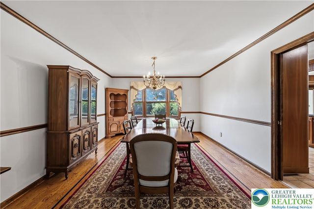 4475 Beechwood Lane, Lower Macungie Twp, PA 18103