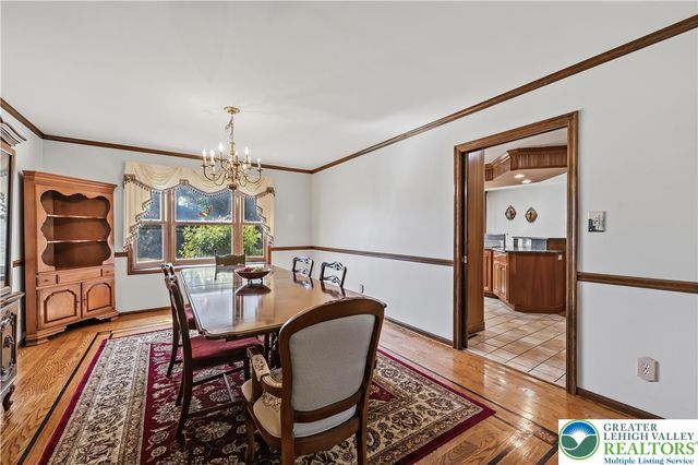 4475 Beechwood Lane, Lower Macungie Twp, PA 18103