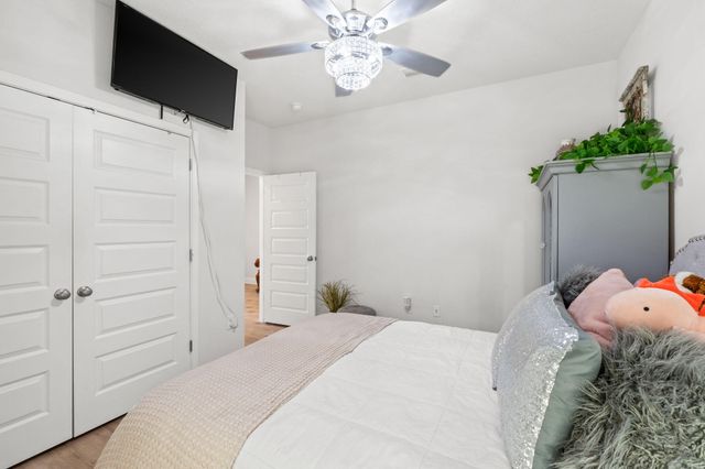 44 Secluded Circle, Freeport, FL 32439