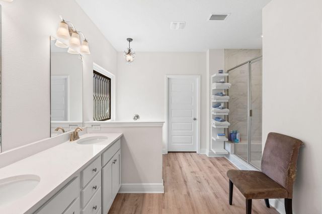 44 Secluded Circle, Freeport, FL 32439