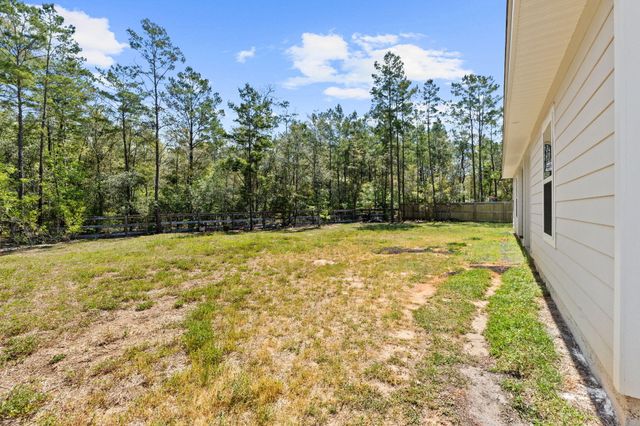 44 Secluded Circle, Freeport, FL 32439