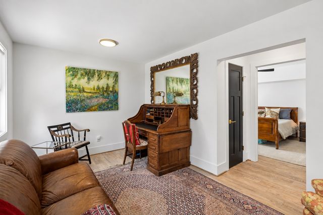 4902B Illinois Ave, Nashville, TN 37209