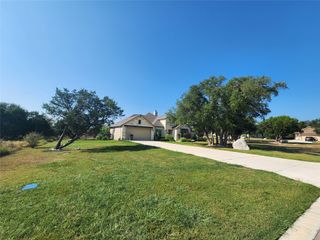 101 Rocky Summit CT, Spicewood, TX 78669