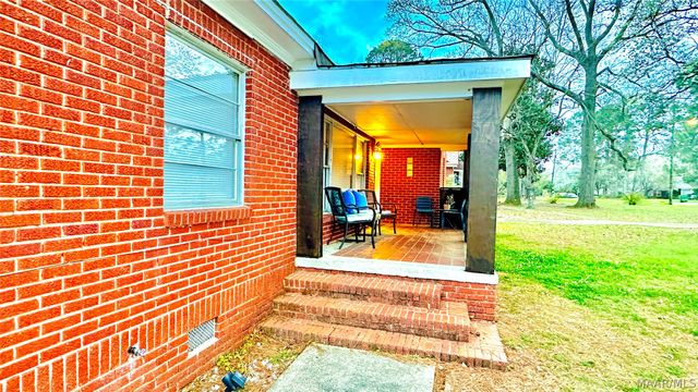 118 Brantwood Drive, Montgomery, AL 36109