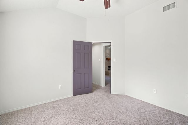 927 Freestone Drive, Arlington, TX 76017