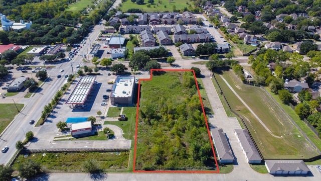 3340 W Little York Road, Houston, TX 77091