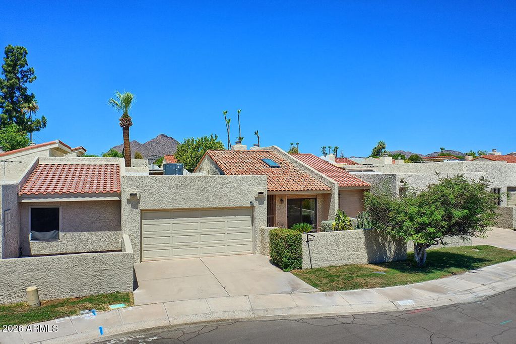 5006 N 78TH Place, Scottsdale, AZ 85250 — photo 2