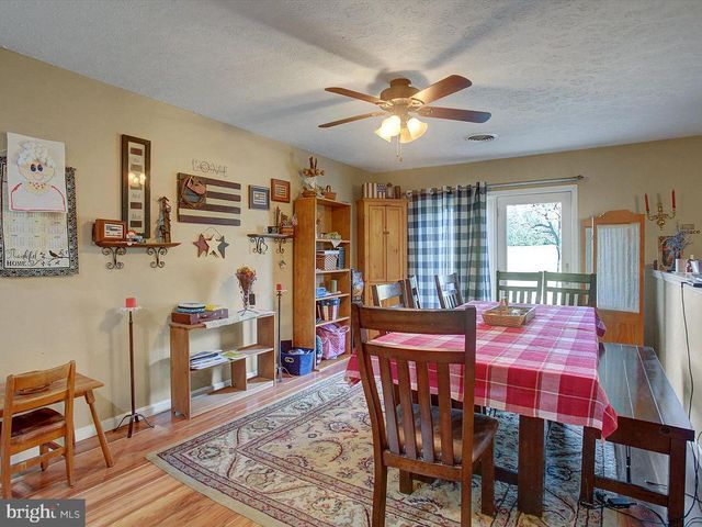 2355 MAJESTIC COURT, Chambersburg, PA 17202