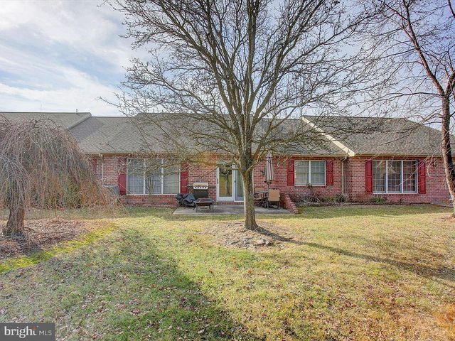 2355 MAJESTIC COURT, Chambersburg, PA 17202