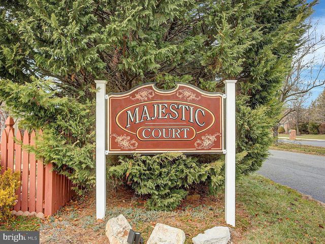 2355 MAJESTIC COURT, Chambersburg, PA 17202