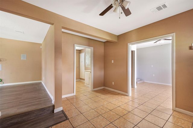 202 Norview Drive, Houston, TX 77022