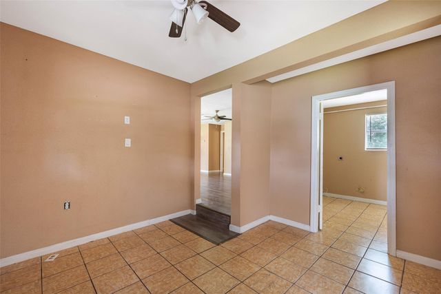 202 Norview Drive, Houston, TX 77022