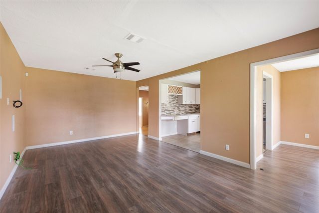 202 Norview Drive, Houston, TX 77022