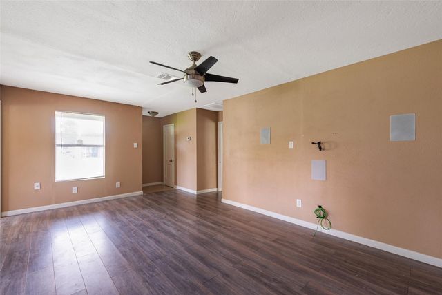 202 Norview Drive, Houston, TX 77022
