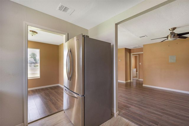 202 Norview Drive, Houston, TX 77022