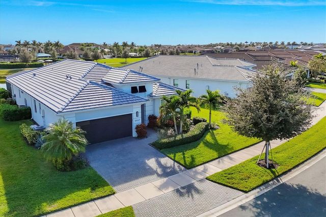 4947 SURFSIDE CIRCLE, Bradenton, FL 34211