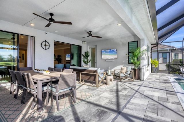 4947 SURFSIDE CIRCLE, Bradenton, FL 34211