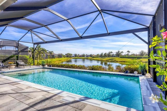 4947 SURFSIDE CIRCLE, Bradenton, FL 34211