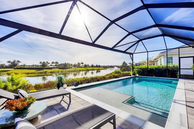 4947 SURFSIDE CIRCLE, Bradenton, FL 34211