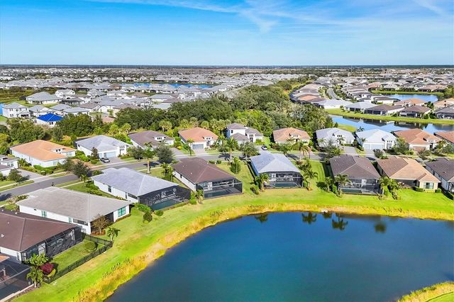 4947 SURFSIDE CIRCLE, Bradenton, FL 34211