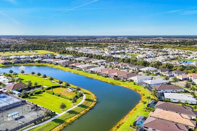 4947 SURFSIDE CIRCLE, Bradenton, FL 34211