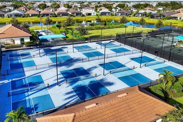 4947 SURFSIDE CIRCLE, Bradenton, FL 34211