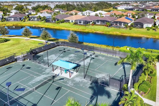 4947 SURFSIDE CIRCLE, Bradenton, FL 34211